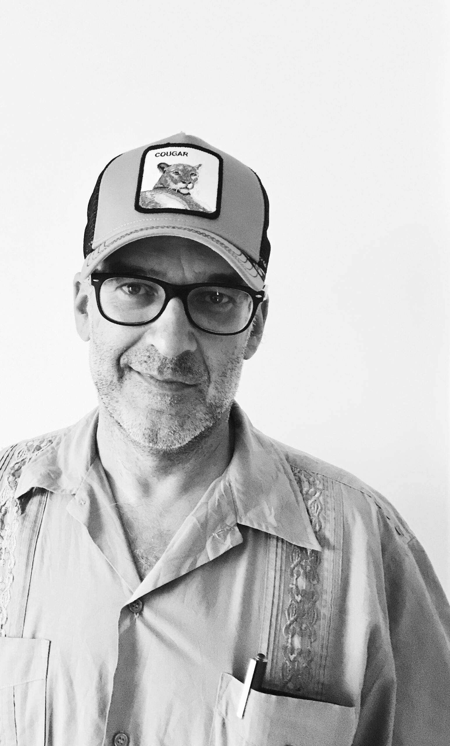 Entrevista a Víctor Coyote sobre Cruce de Perras